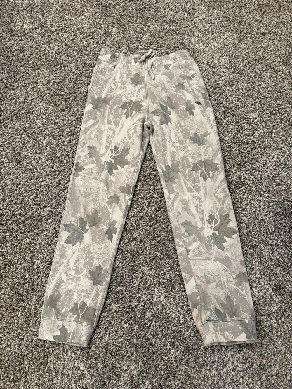 Abercrombie Kids Boys 13/14 Camo Jogger Sweatpants Gray Moose A&F Essentials